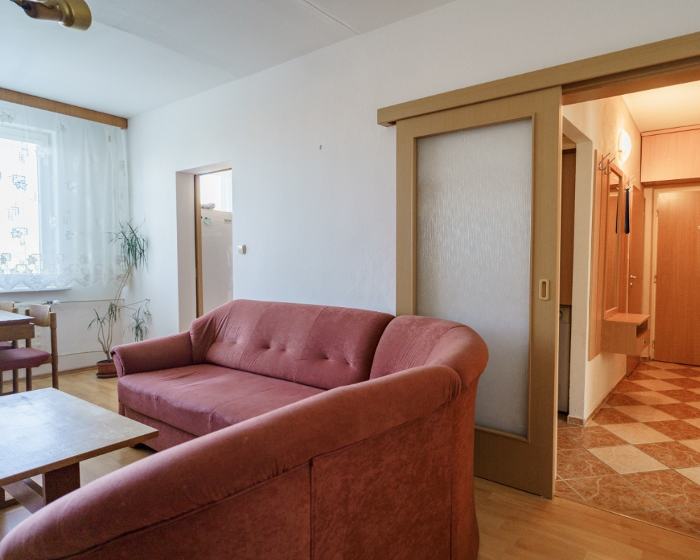 3 izbový byt Zvolen sídlisko Záhonok